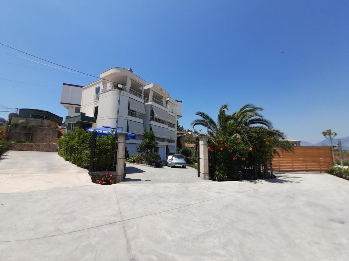 Vila Marjana Sarande Exterior photo